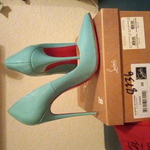 Christian Louboutin So Kate Aquamarine 39